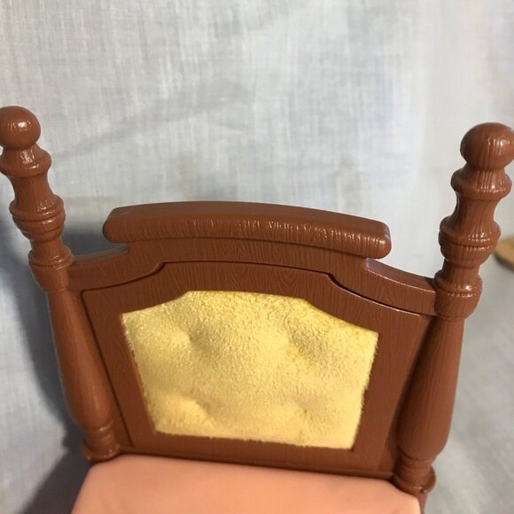 Fisher Price Loving Family Bed Dollhouse Double Poster Parents Bedroom Pink - Picture 2 of 12